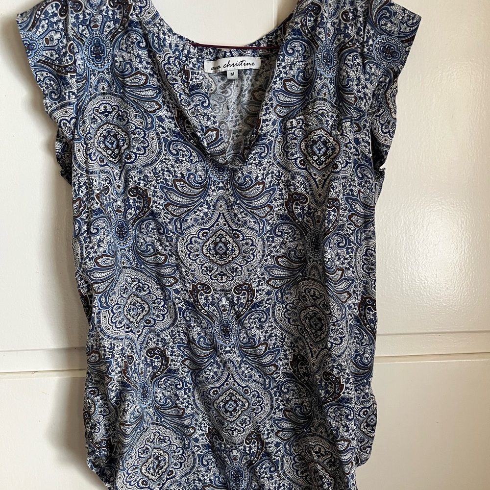 Ava Christine Blue and White Paisley V-Neck Blouse
